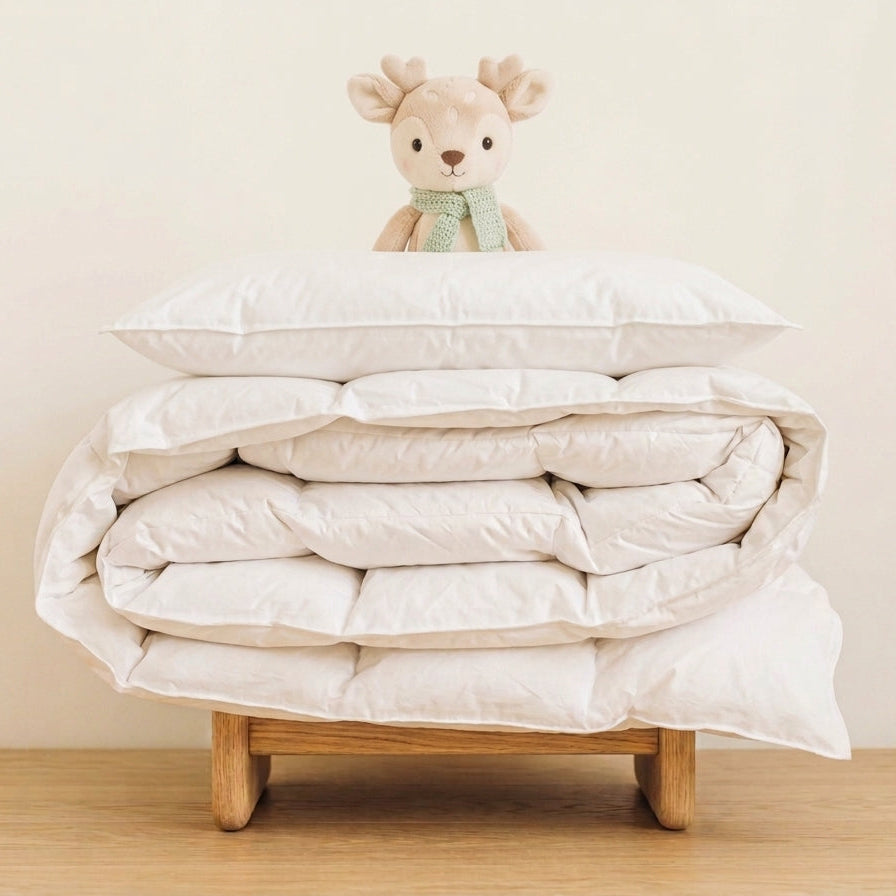 Junior-Daunenbettwaren-Set mit Kinderduvet und Kinderkissen von Marso Living